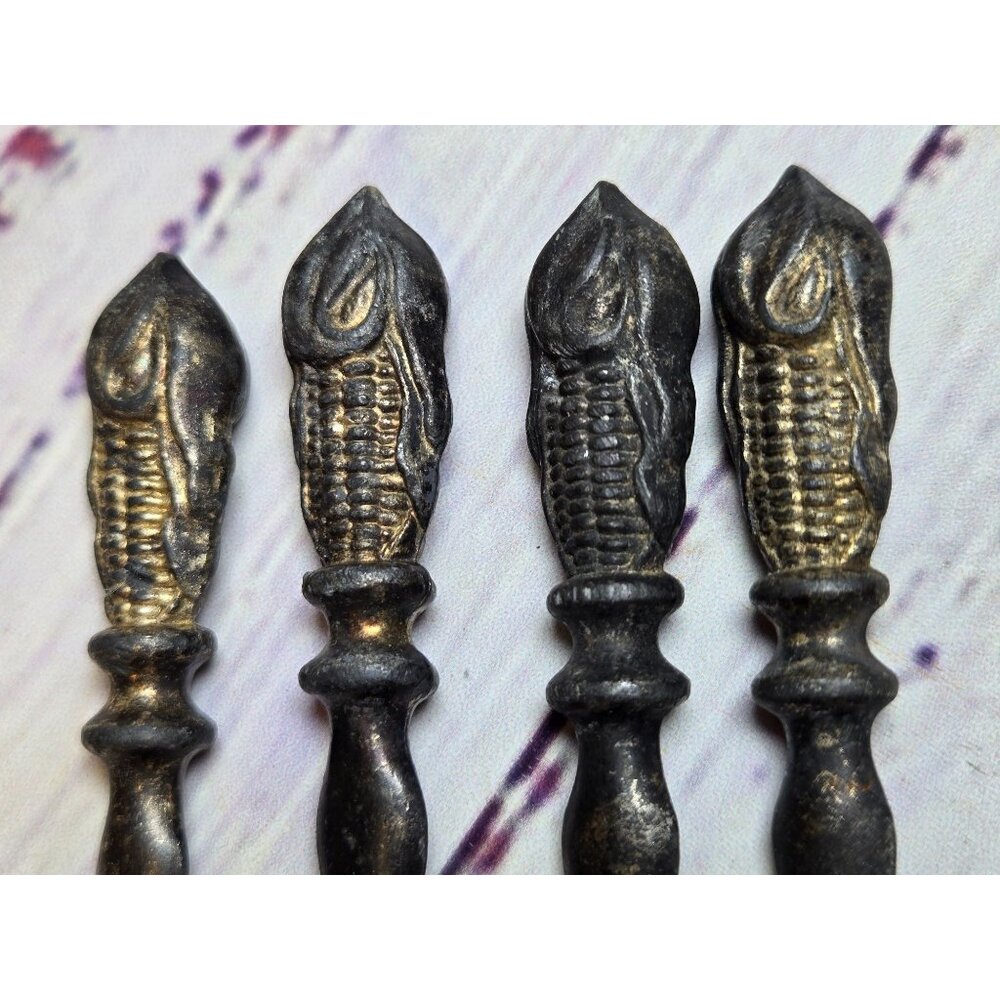 Vintage Crest Silver Plated Corn on Cob Holders Antique dining collectibles - Picture 8 of 9